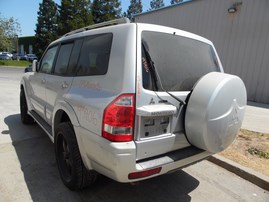 2003 MITSUBISHI MONTERO LIMITED SILVER 4WD AT 3.8 193906